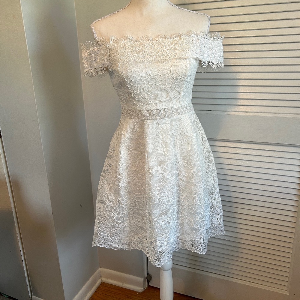 Francesca's Collection White Lace Off the Shoulder Dress